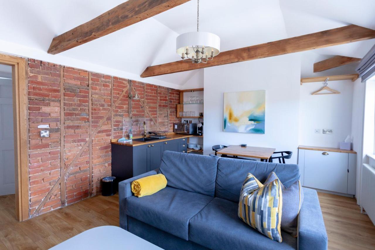 Apartment 6 At Number 8: City Centre, 1 Bedroom, Sofa Bed In Lounge Canterbury Zewnętrze zdjęcie
